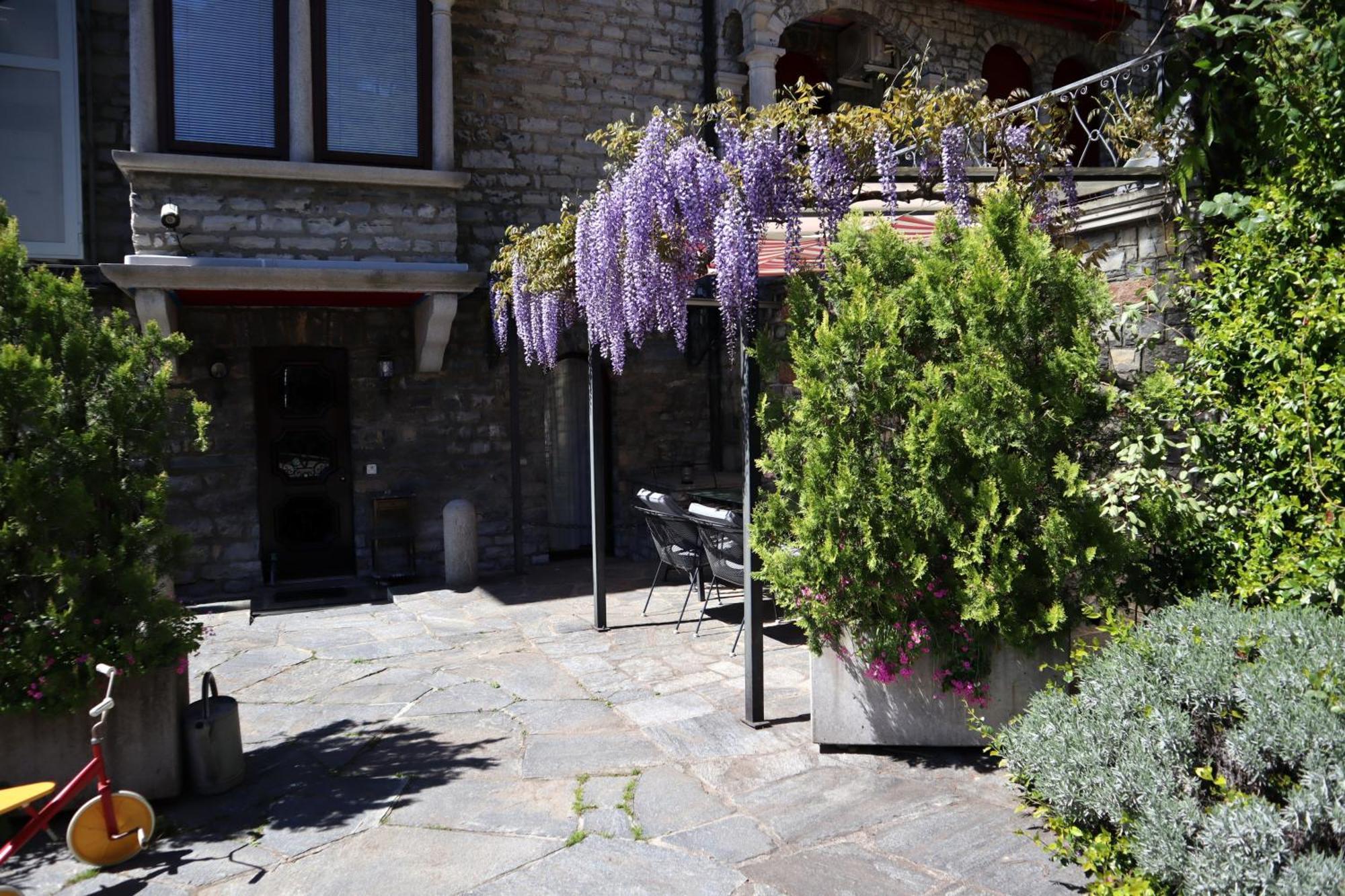 Barony Le Pergole Holiday Apartments Lugano Exterior foto